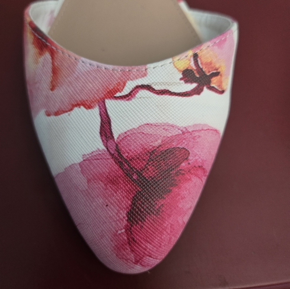 Just Fab Steal The Show Pink Floral Faux Leather D'Orsay Flats 7.5 (Runs Big) - Picture 10 of 12